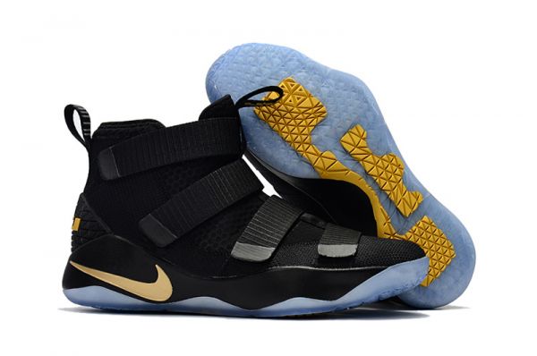 LeBron Soldier XI