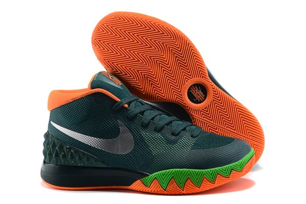 Kyrie 1